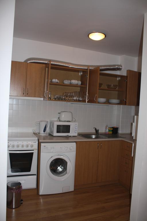 Apartment "Moni" パンポロボ エクステリア 写真